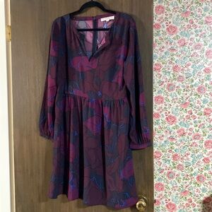 Loft size 12 navy/plum long sleeve dress